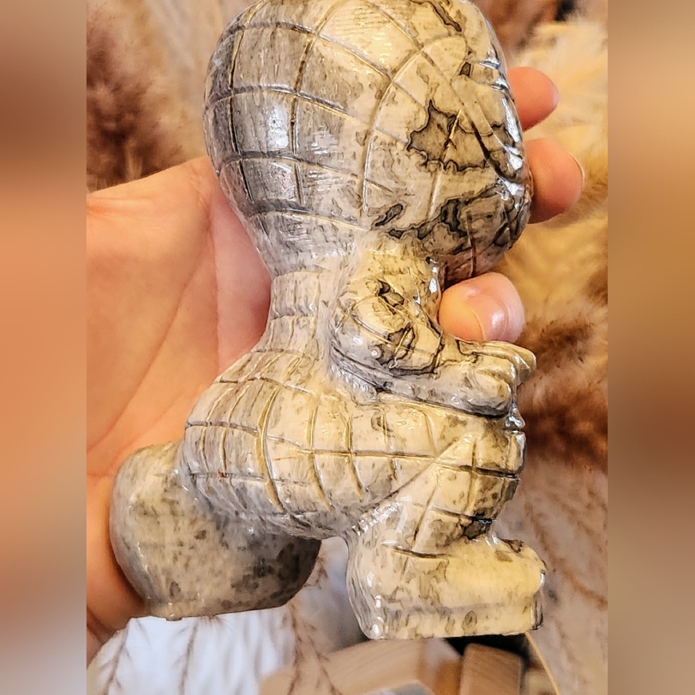 Spidey Grey Picasso Jasper. Spiderman Marvel Spidey Crystal Carving - Picture 6 of 8
